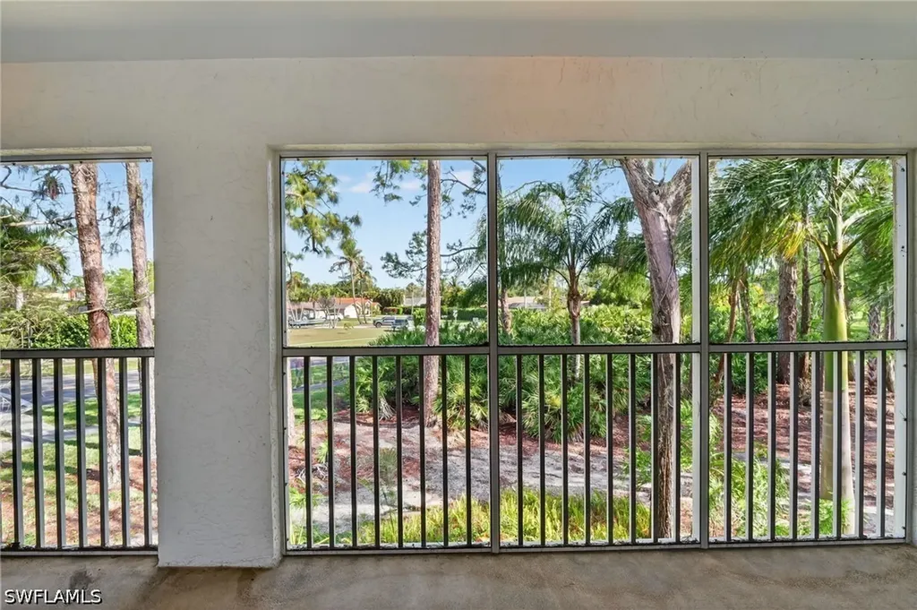 1704 Kings Lake Boulevard Naples FL 34112