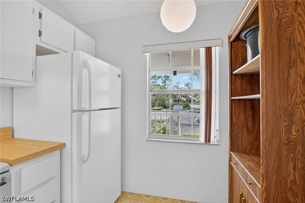 1704 Kings Lake Boulevard Naples FL 34112