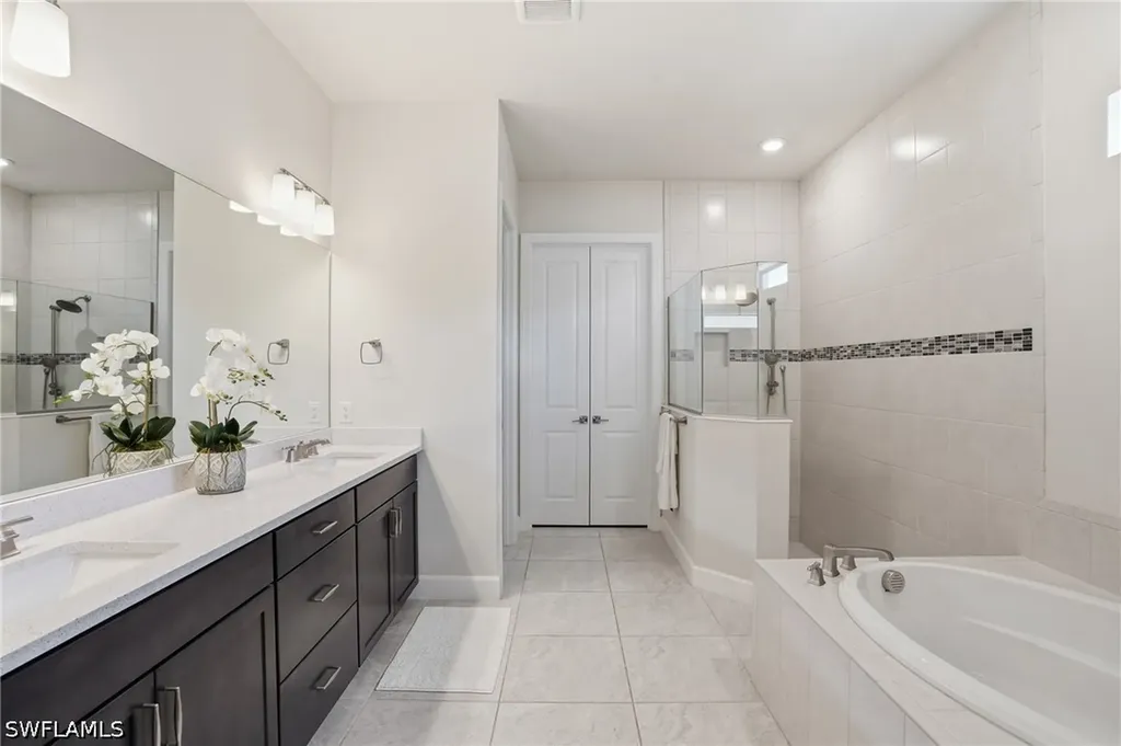 19696 Aqua View Lane Fort Myers FL 33913