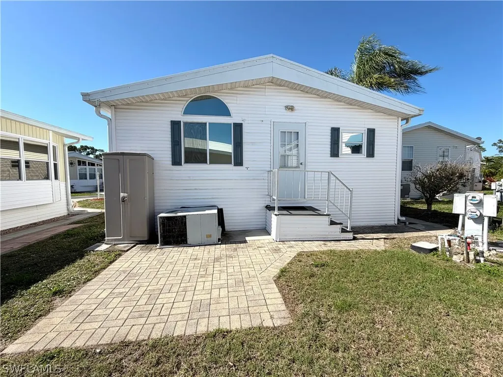 4740 Slash Pine Way W Estero FL 33928