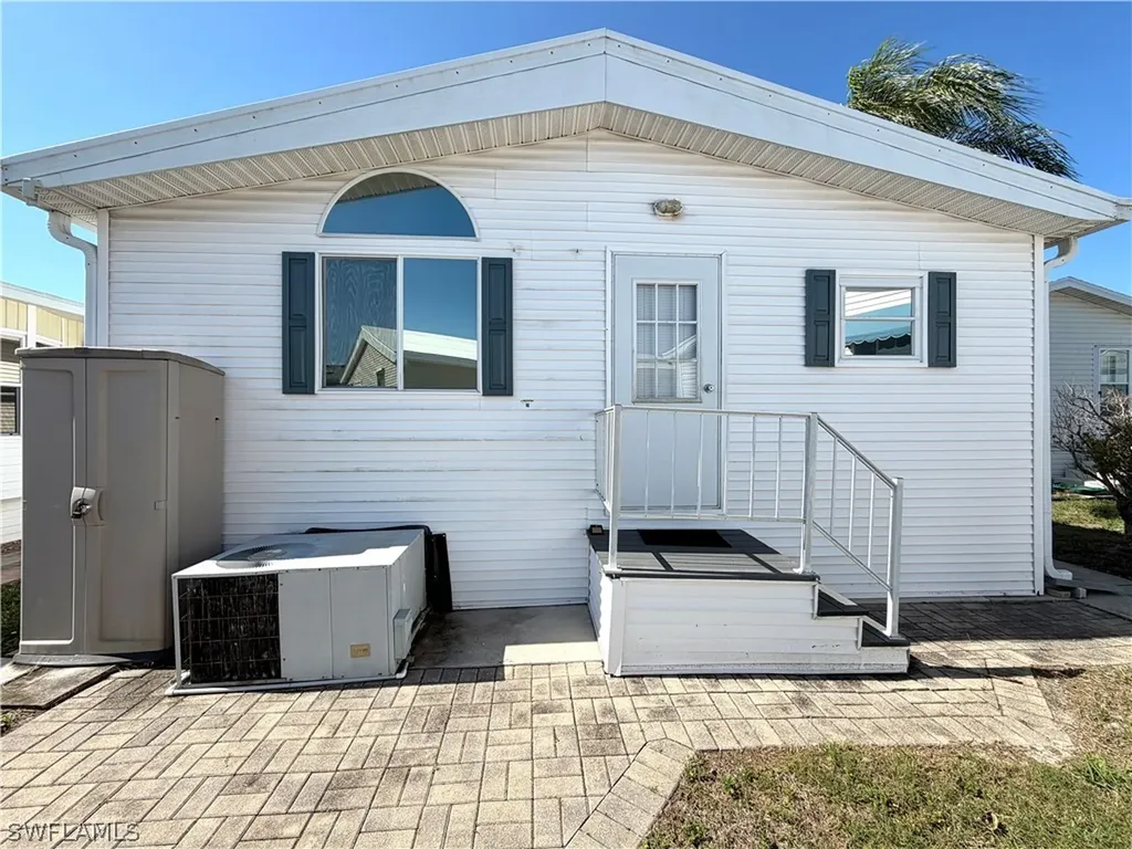4740 Slash Pine Way W Estero FL 33928