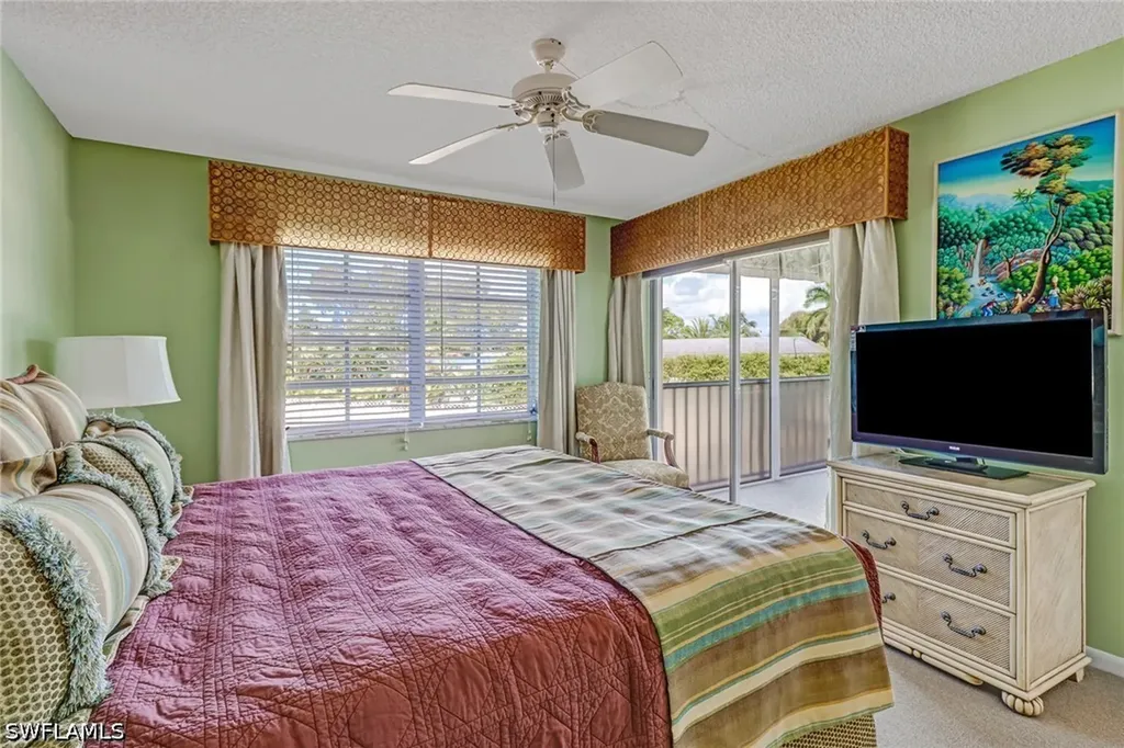 5 High Point Circle W Naples FL 34103