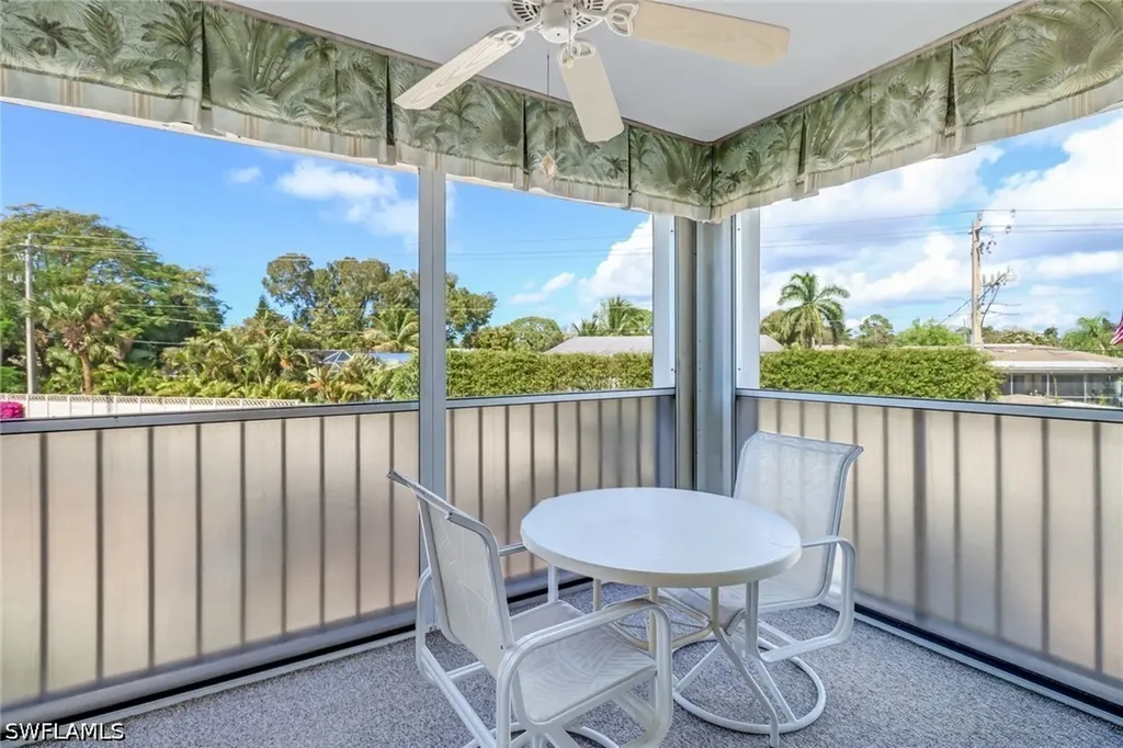 5 High Point Circle W Naples FL 34103