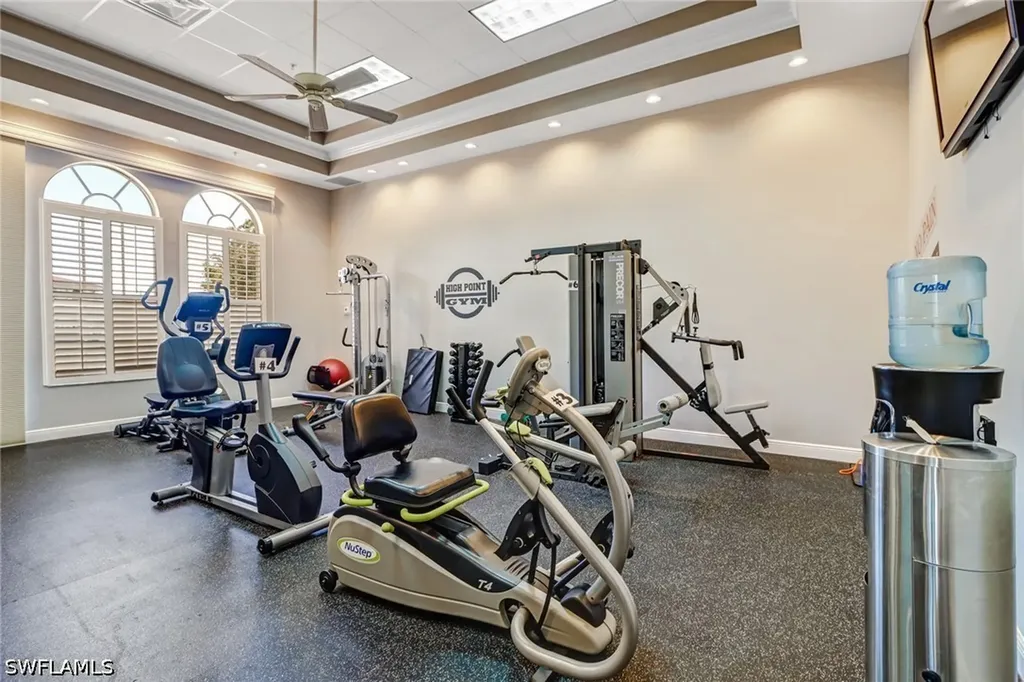 5 High Point Circle W Naples FL 34103
