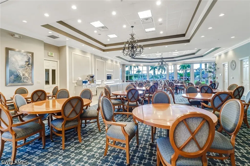 5 High Point Circle W Naples FL 34103