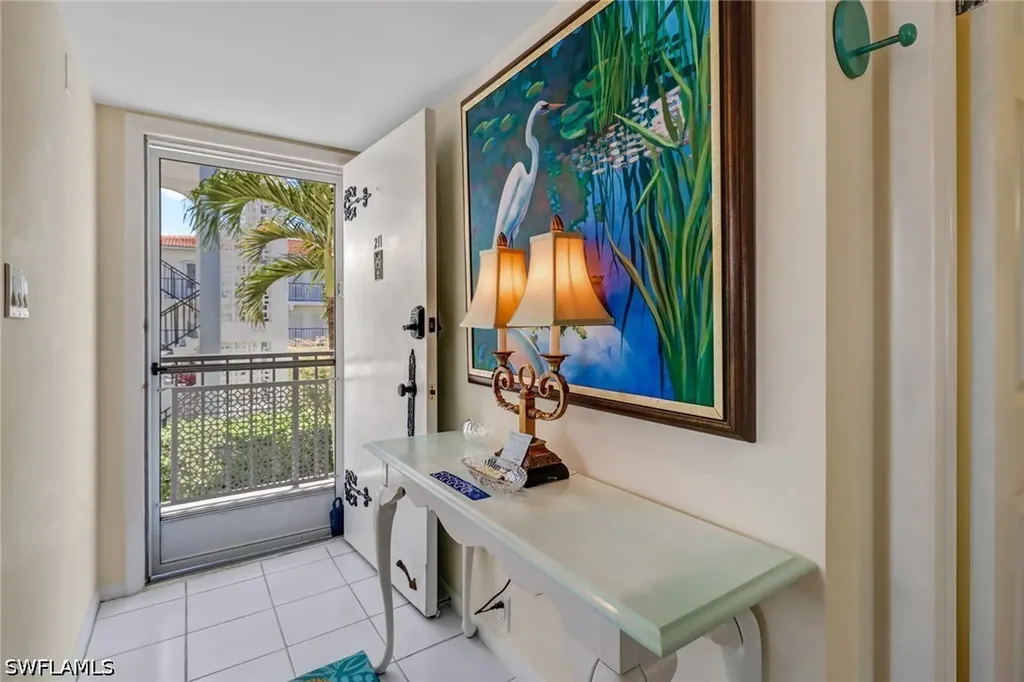 5 High Point Circle W Naples FL 34103