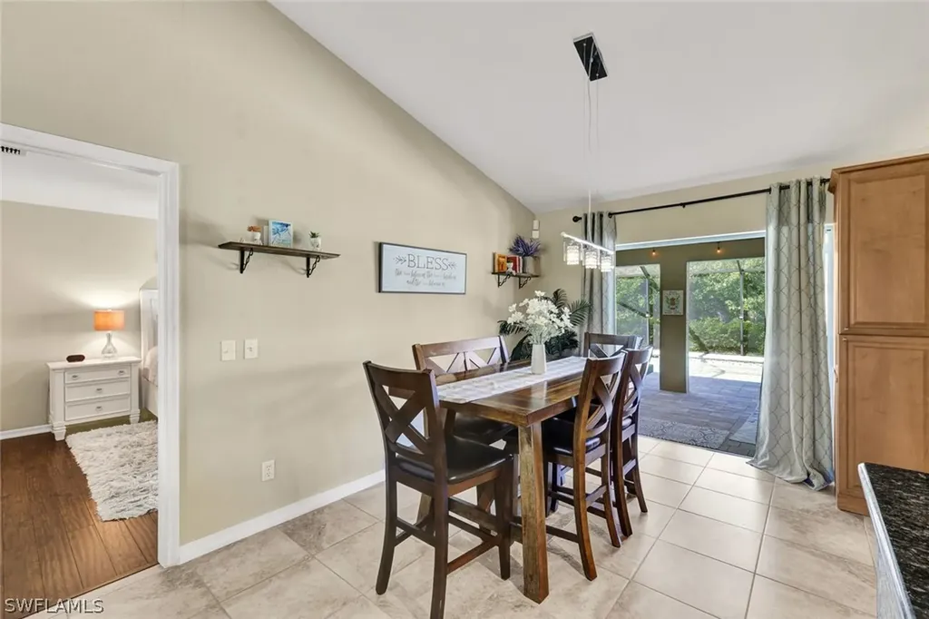 3722 SW 20th Place Cape Coral FL 33914