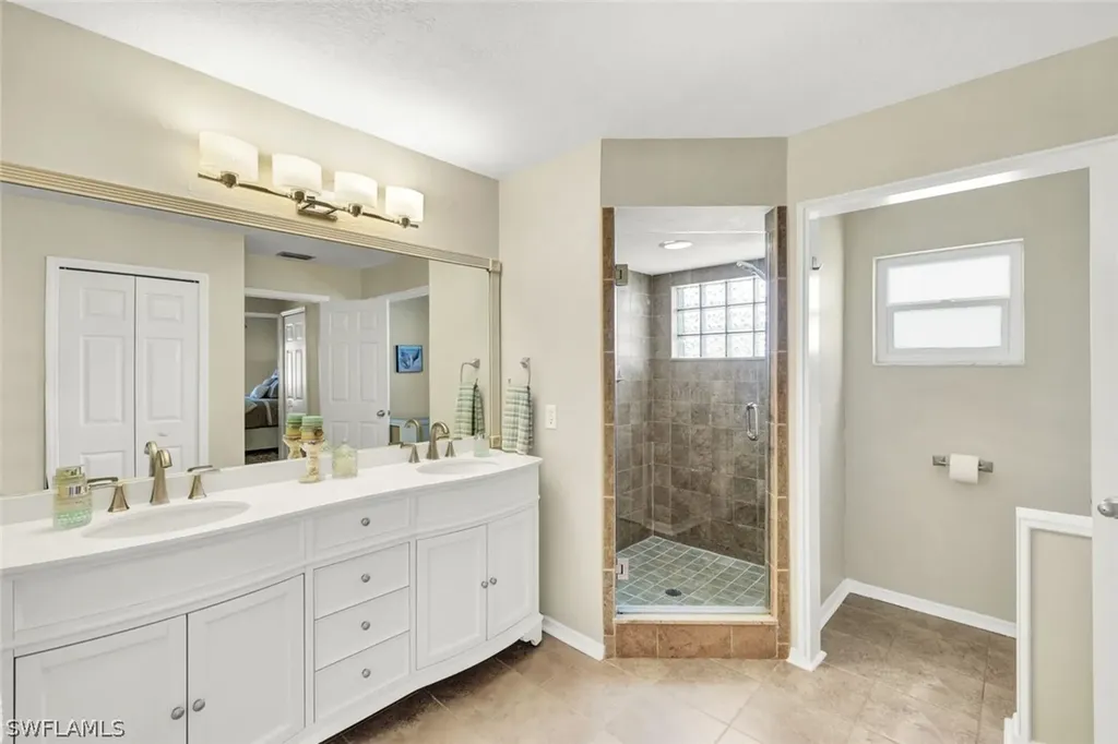 3722 SW 20th Place Cape Coral FL 33914