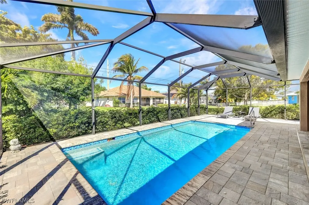 3722 SW 20th Place Cape Coral FL 33914