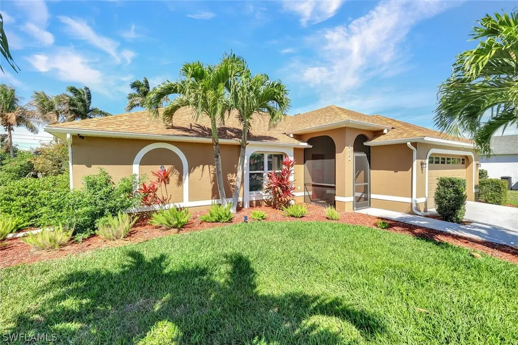 3722 SW 20th Place Cape Coral FL 33914