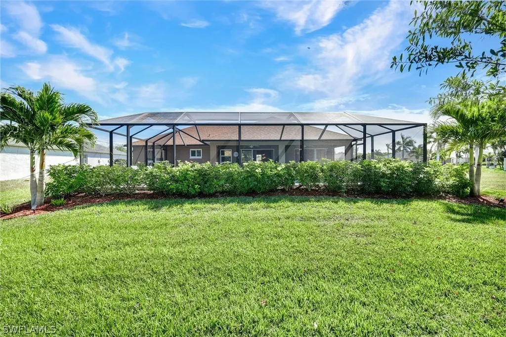 3722 SW 20th Place Cape Coral FL 33914