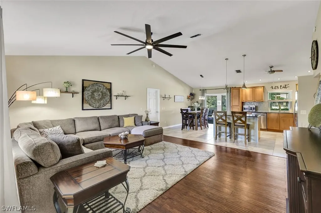 3722 SW 20th Place Cape Coral FL 33914