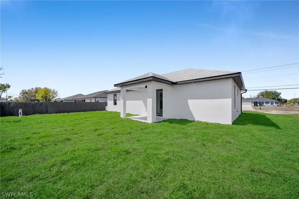 921 Chiquita Boulevard N Cape Coral FL 33993