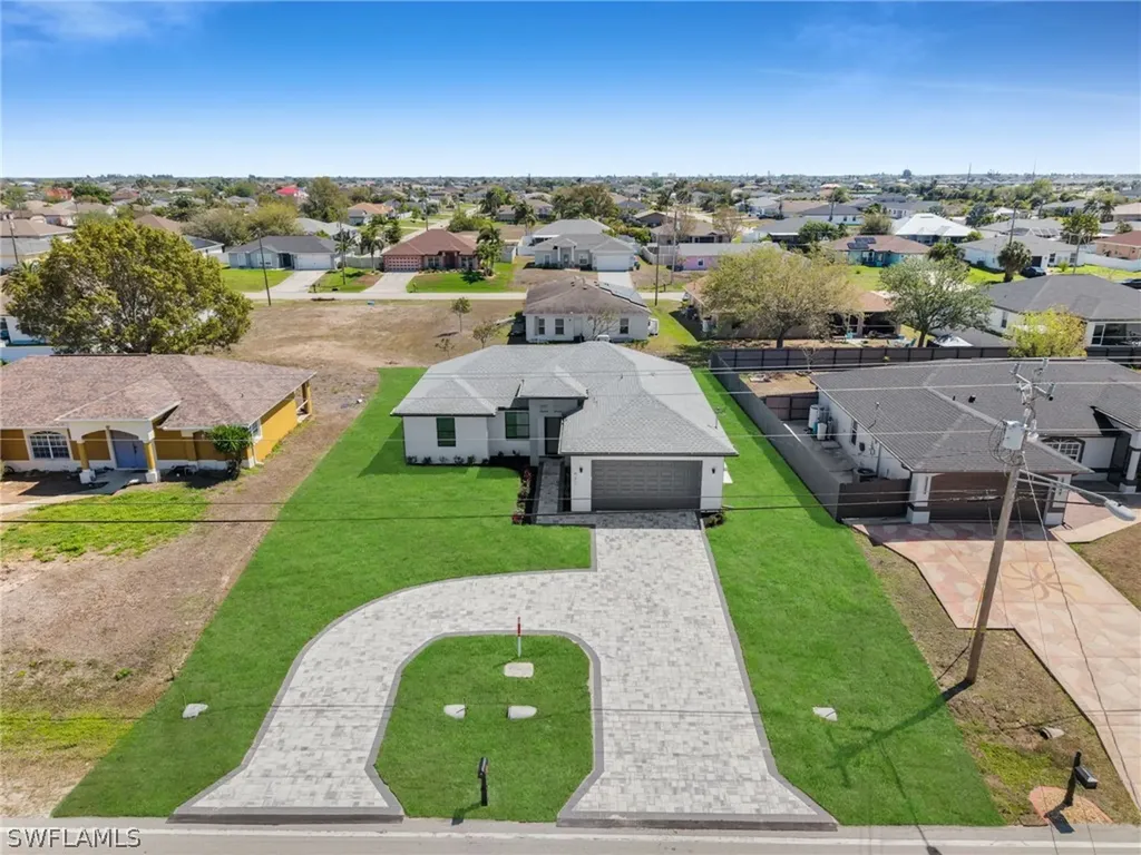 921 Chiquita Boulevard N Cape Coral FL 33993