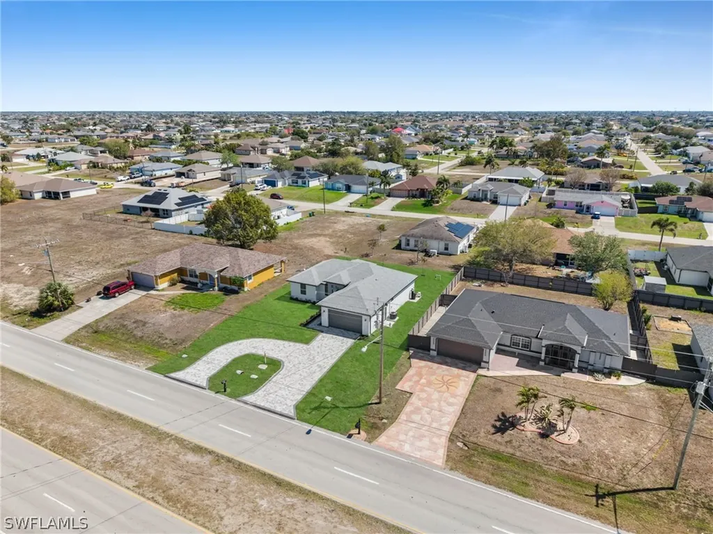 921 Chiquita Boulevard N Cape Coral FL 33993