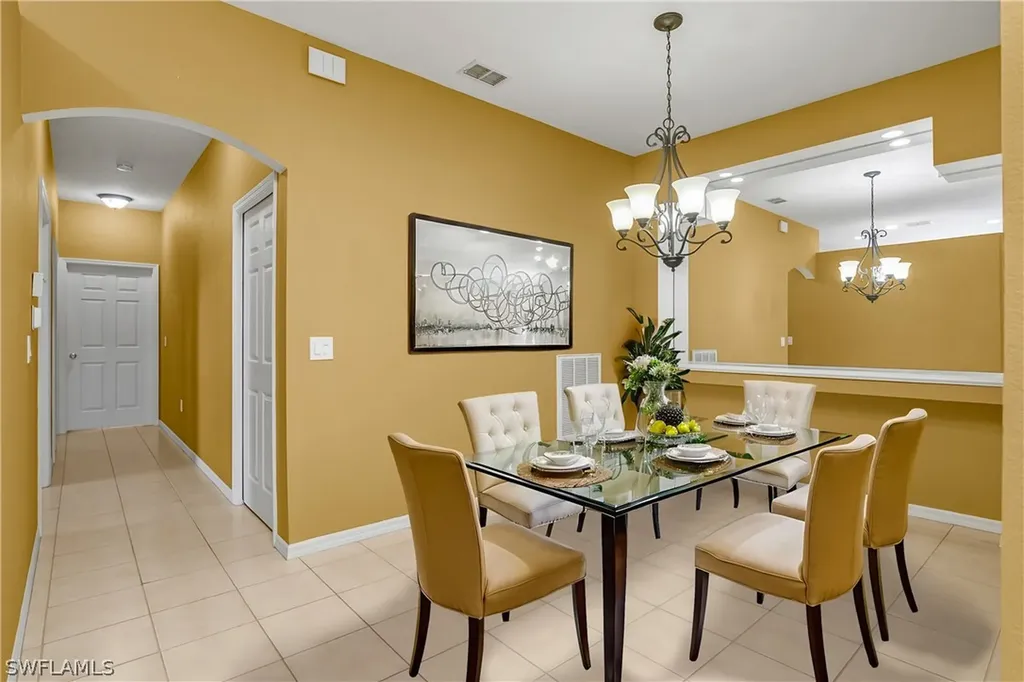 7820 Sandpine Court Naples FL 34104