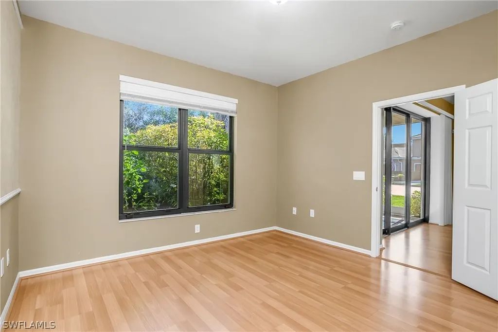 7820 Sandpine Court Naples FL 34104