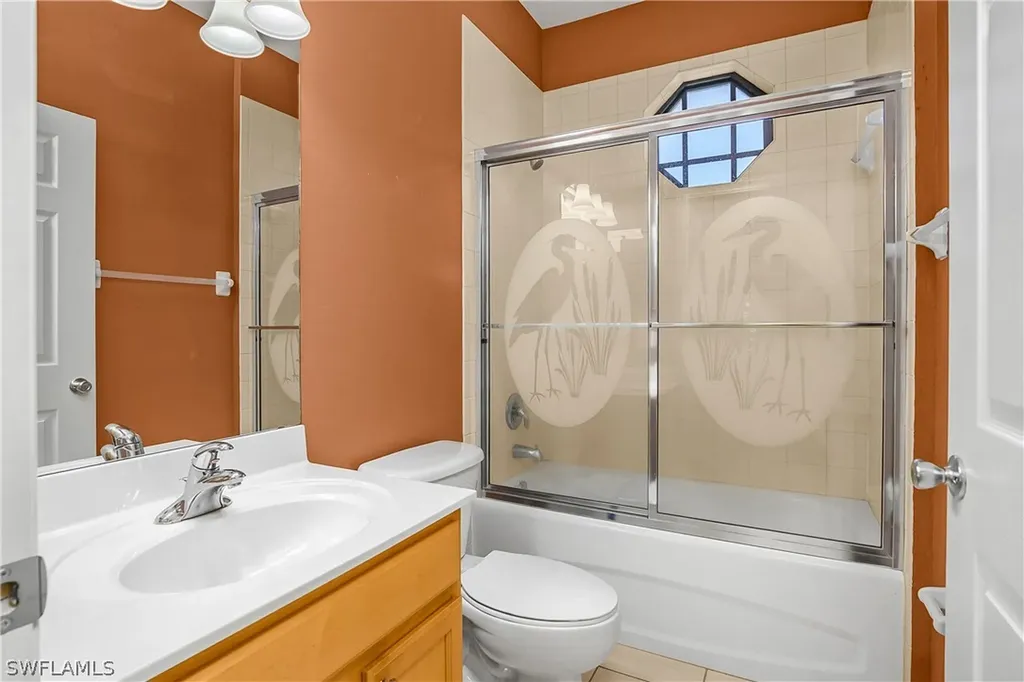 7820 Sandpine Court Naples FL 34104