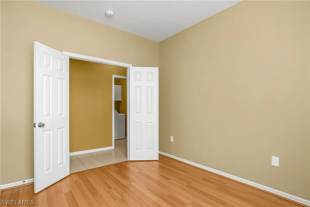7820 Sandpine Court Naples FL 34104