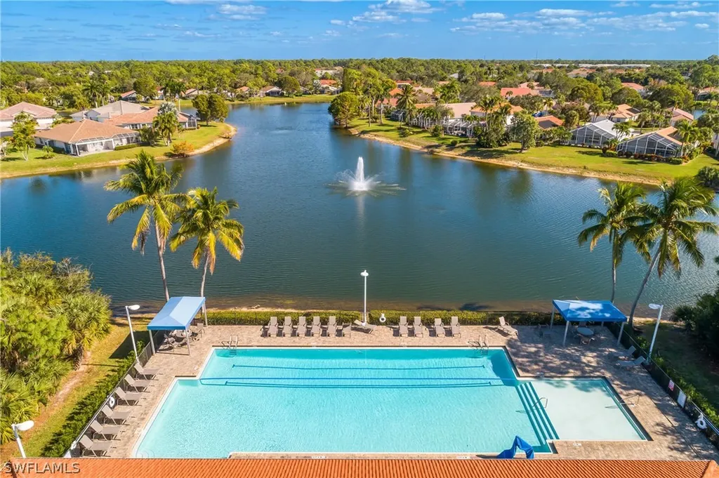 7820 Sandpine Court Naples FL 34104