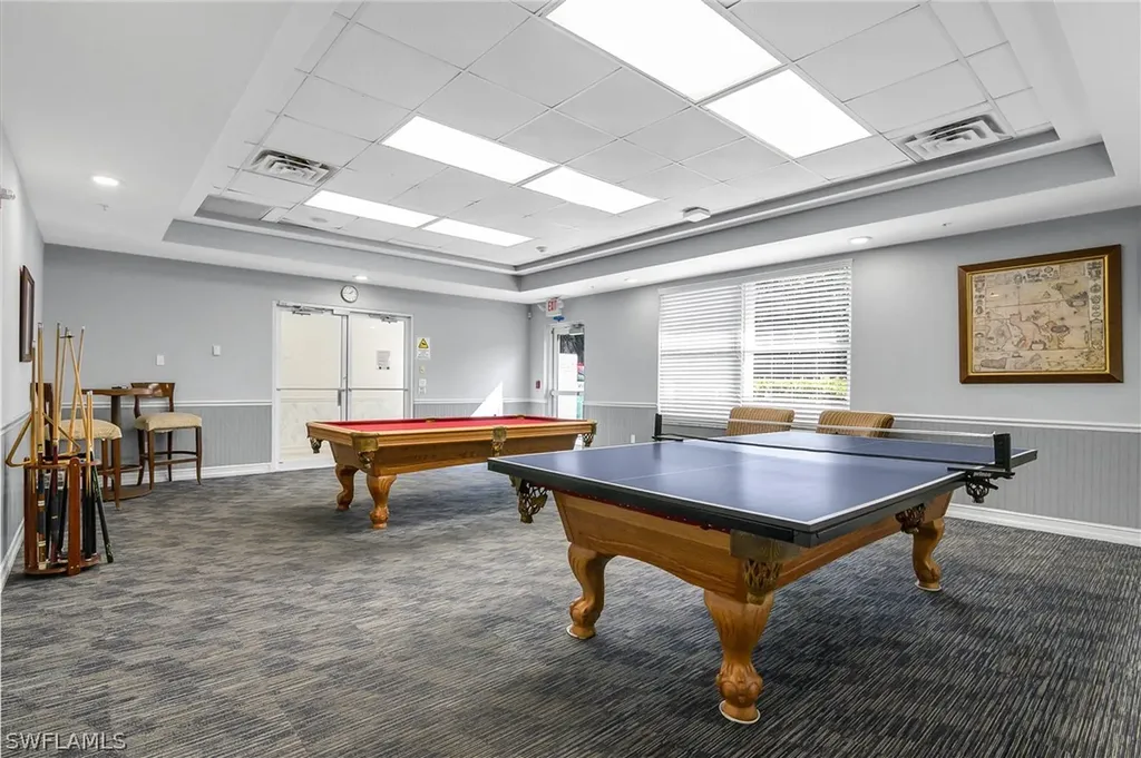 7820 Sandpine Court Naples FL 34104