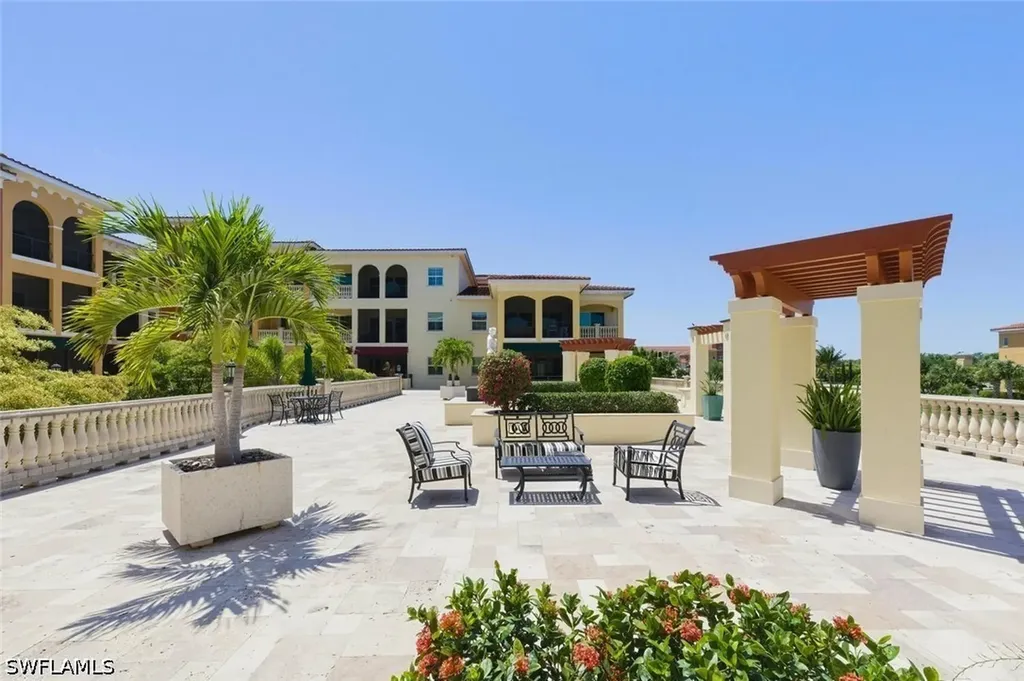 21490 Strada Nuova Circle Estero FL 33928