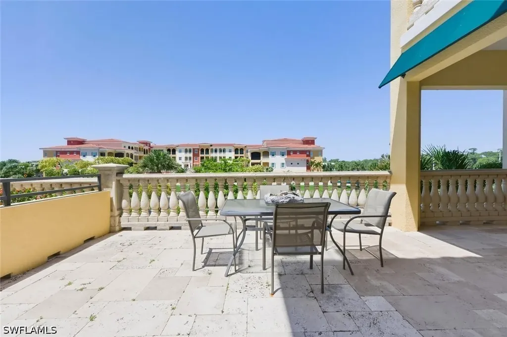 21490 Strada Nuova Circle Estero FL 33928