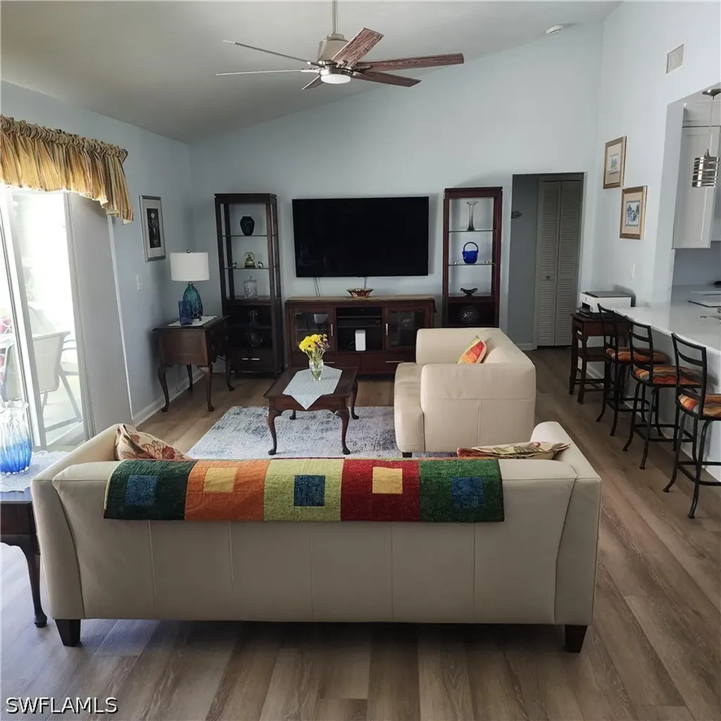 188 Willoughby Drive Naples FL 34110