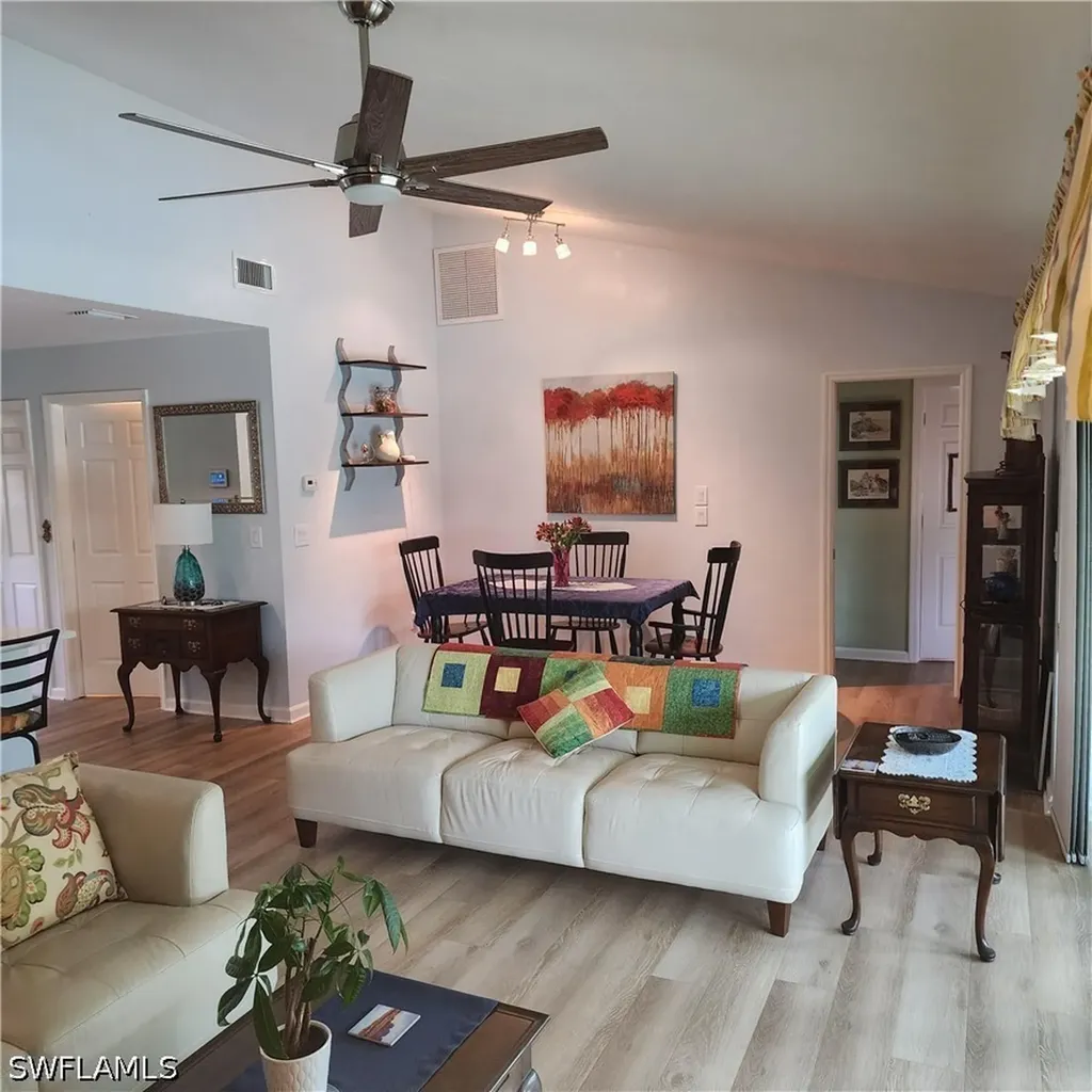 188 Willoughby Drive Naples FL 34110