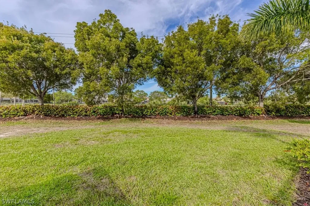 8535 Ibis Cove Circle Naples FL 34119