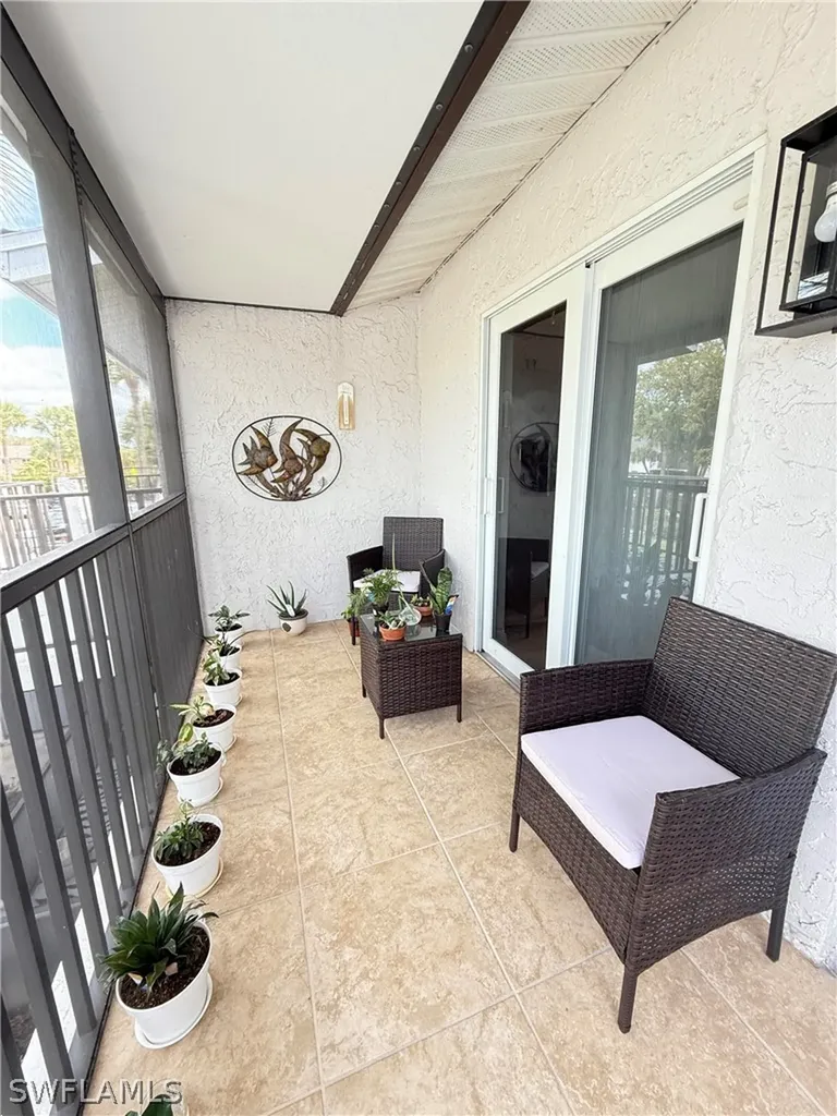 4070 Northlight Drive Naples FL 34112