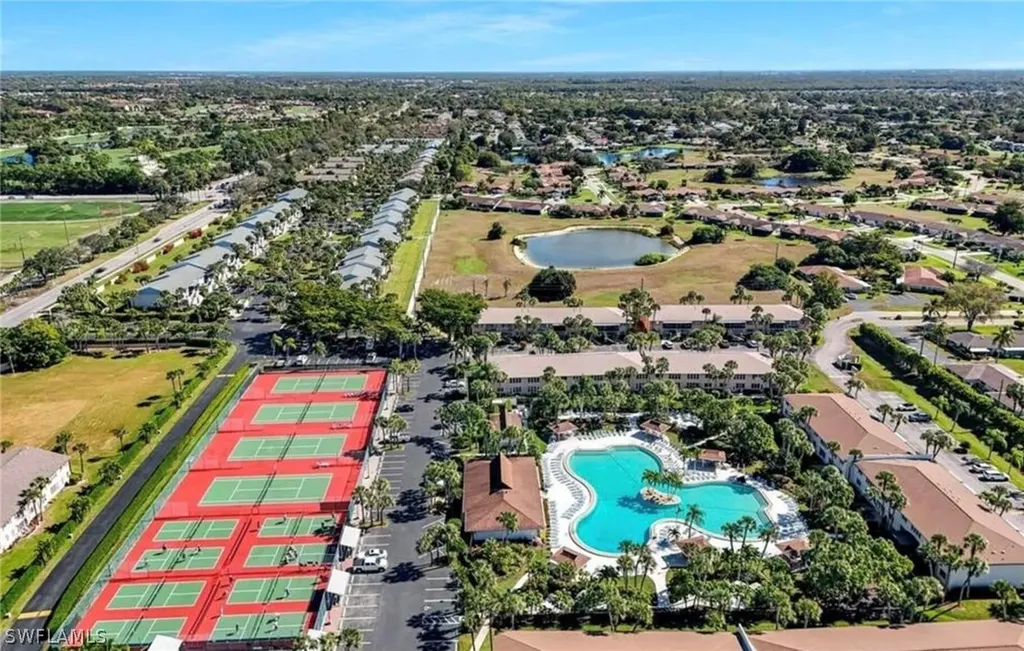 4070 Northlight Drive Naples FL 34112
