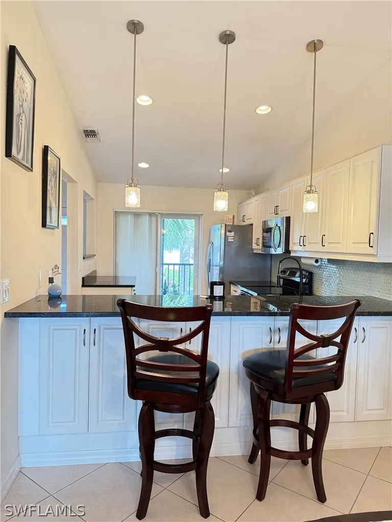 4070 Northlight Drive Naples FL 34112