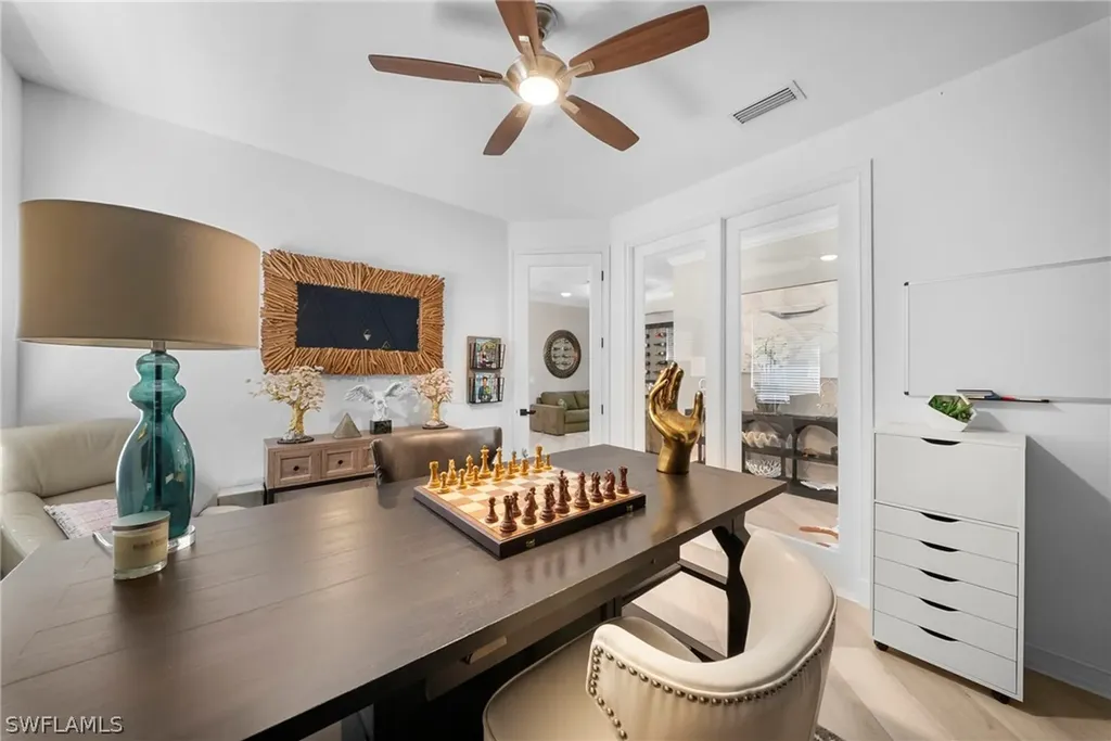 14321 Manchester Drive Naples FL 34114