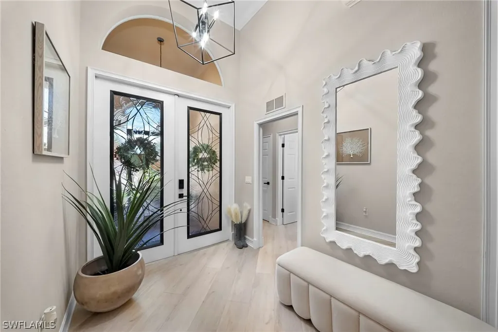 14321 Manchester Drive Naples FL 34114