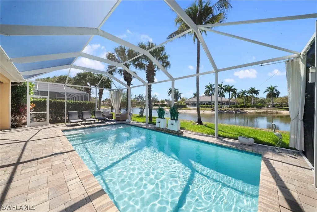 14321 Manchester Drive Naples FL 34114