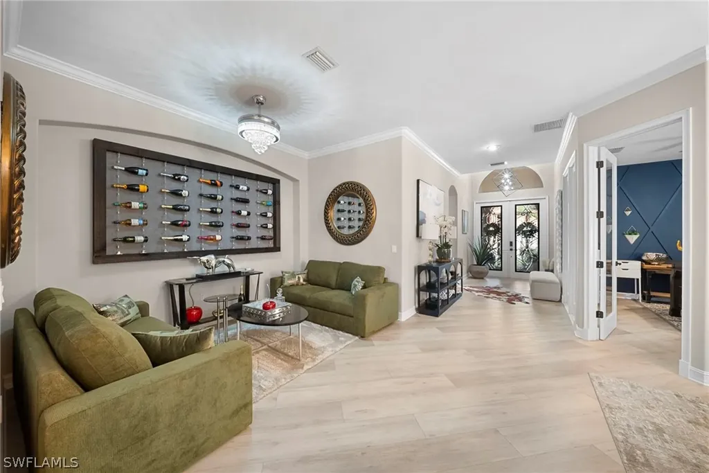 14321 Manchester Drive Naples FL 34114