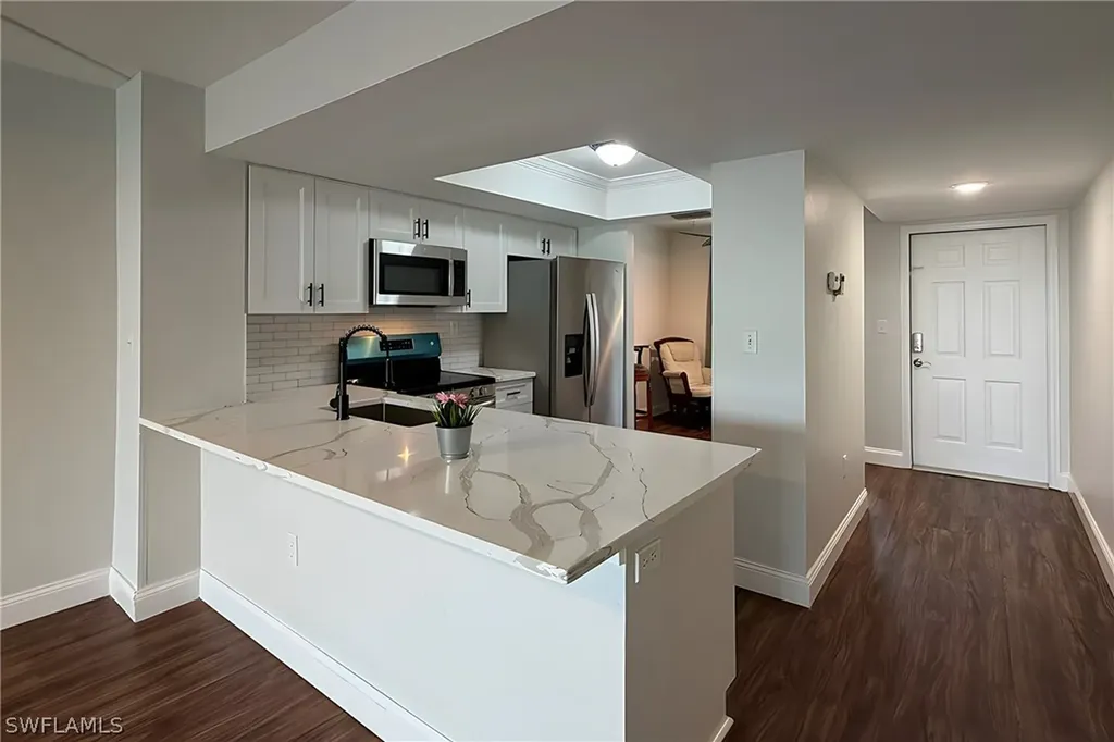 15171 Cedarwood Lane Naples FL 34110