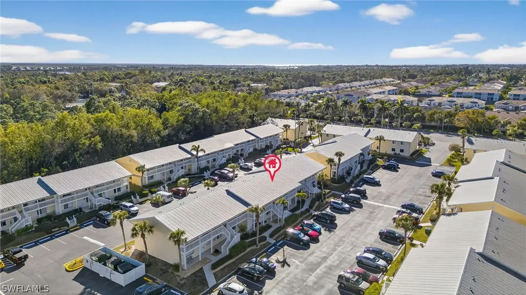 4617 Bayshore Drive Naples FL 34112