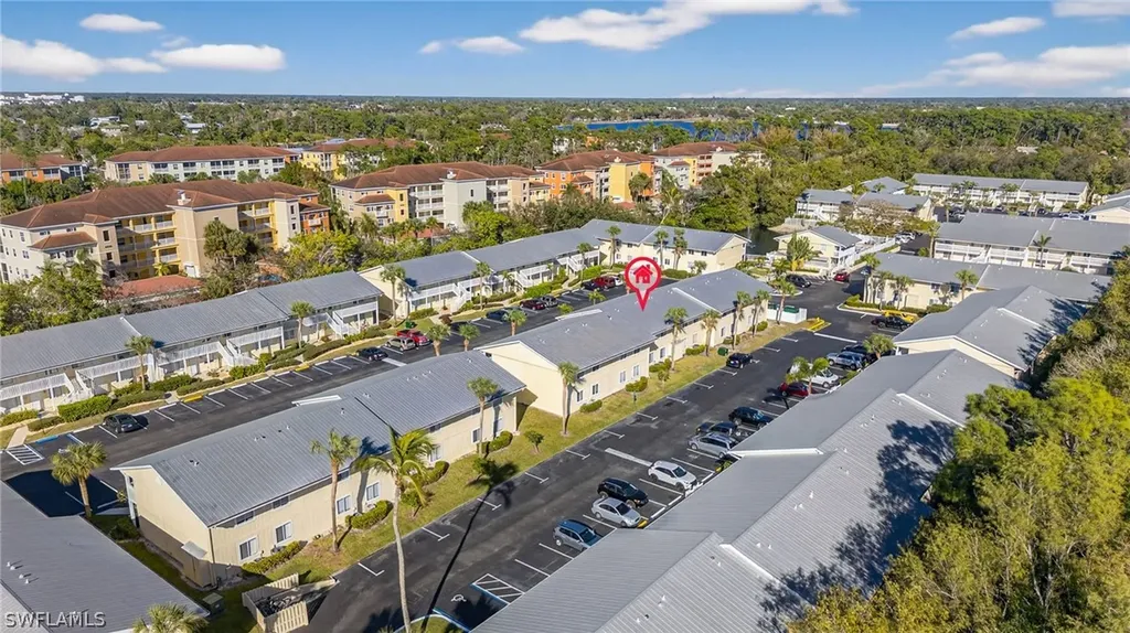 4617 Bayshore Drive Naples FL 34112