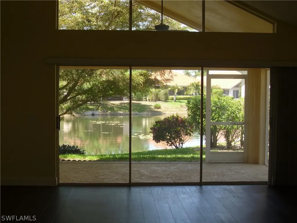 4833 Europa Drive Naples FL 34105
