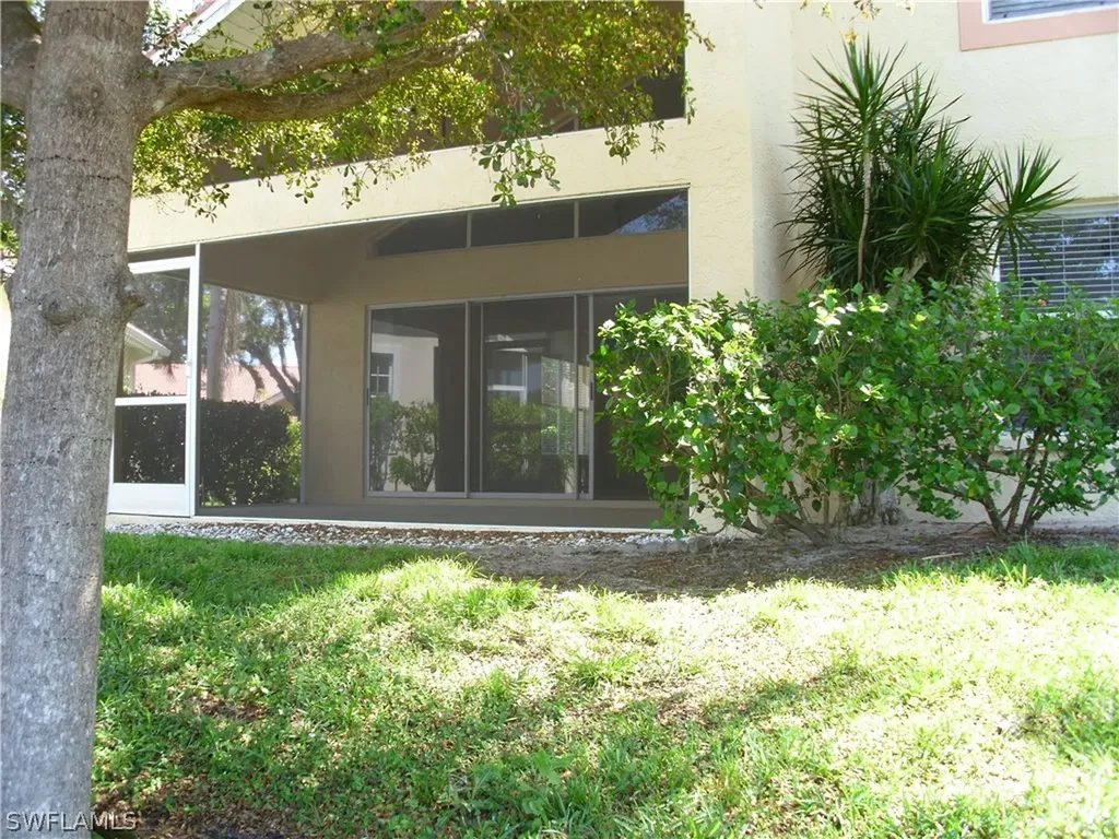 4833 Europa Drive Naples FL 34105