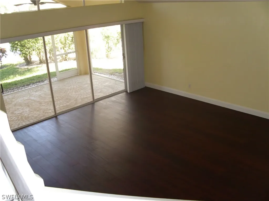 4833 Europa Drive Naples FL 34105