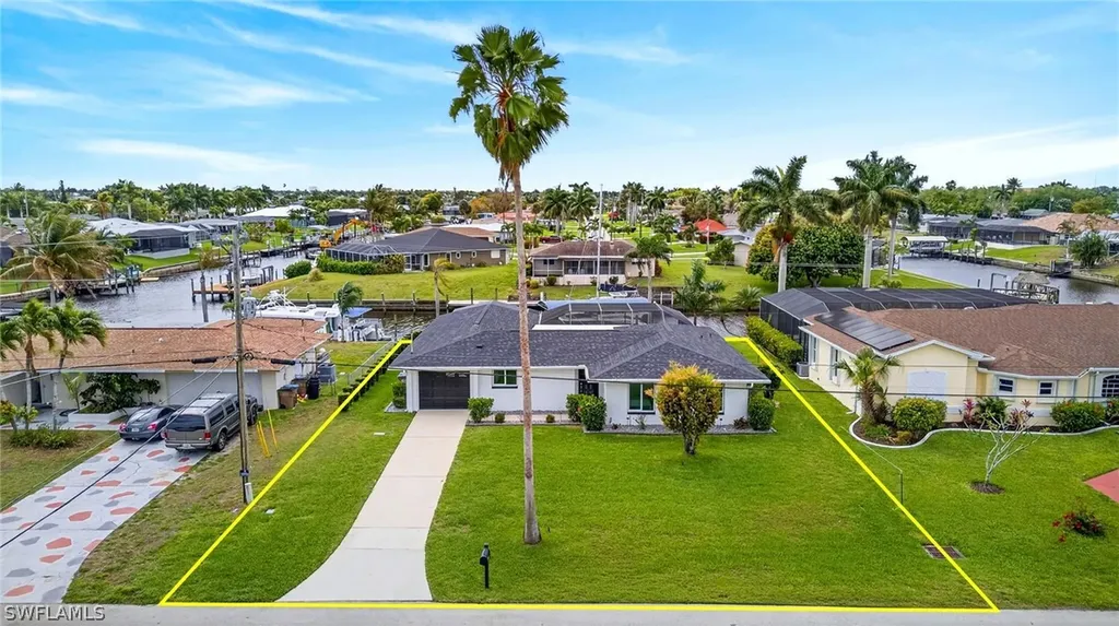 1722 SE 28th Street Cape Coral FL 33904