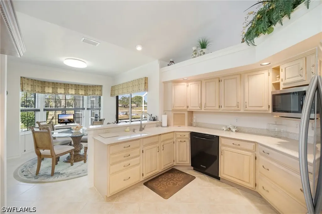 867 Saint Andrews Boulevard Naples FL 34113