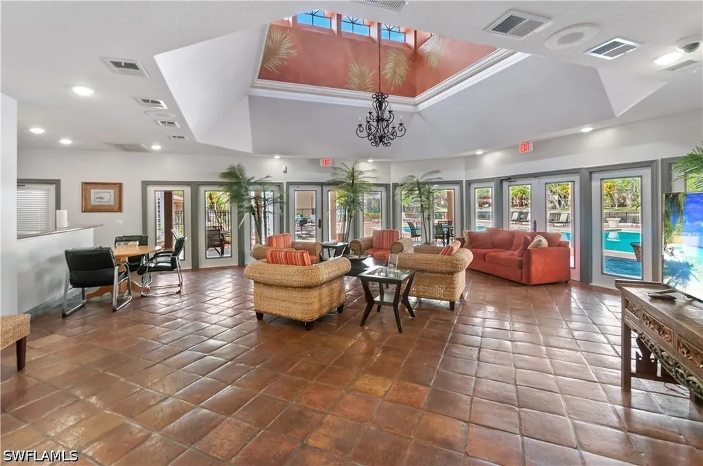2226 Arbour Walk Circle Naples FL 34109