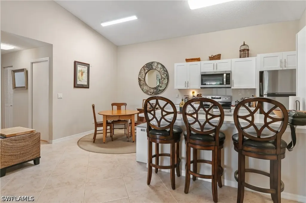 2226 Arbour Walk Circle Naples FL 34109