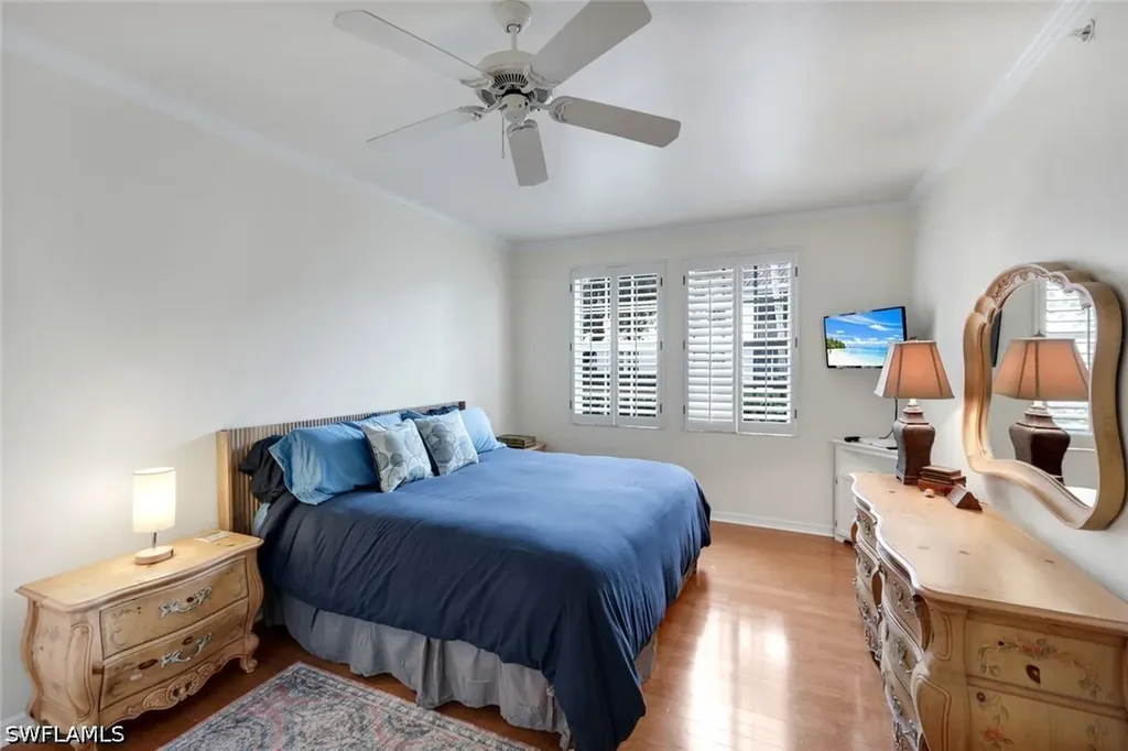 400 L Ambiance Circle Naples FL 34108