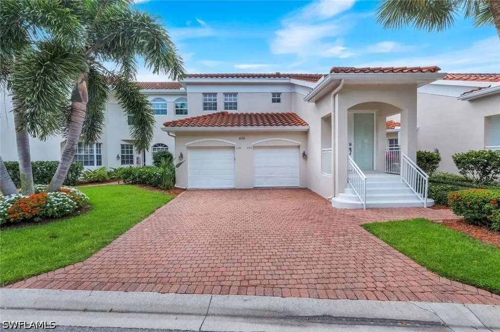 400 L Ambiance Circle Naples FL 34108