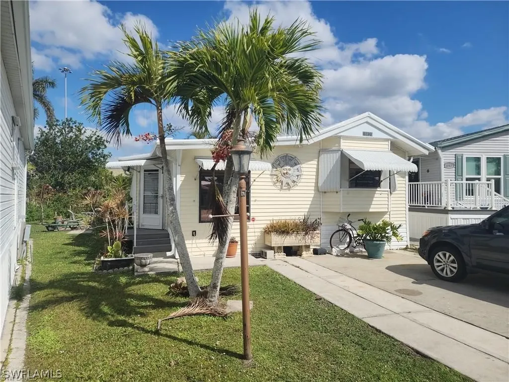 10835 Vireo Circle Estero FL 33928